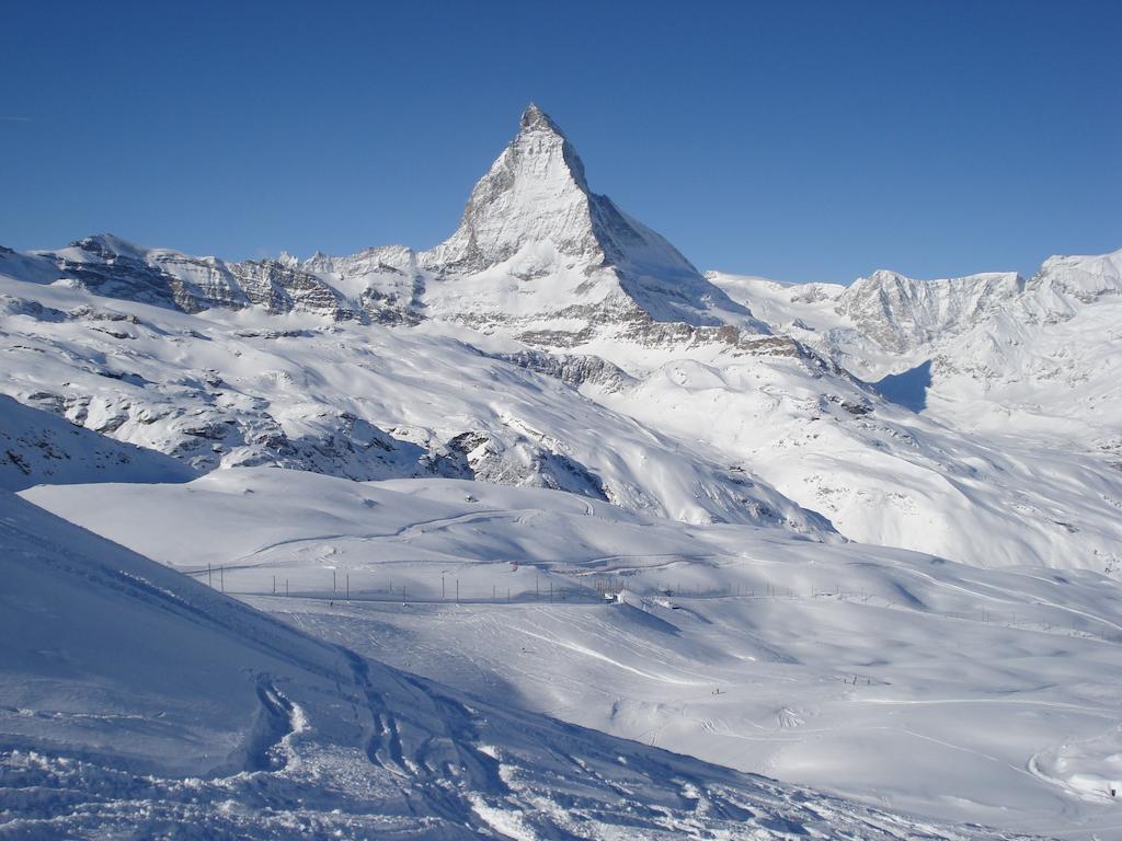 Ascot-Zermatt Apartman Kültér fotó